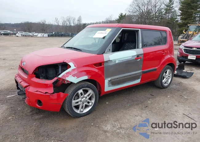 KNDJT2A27B7329148: 44484130