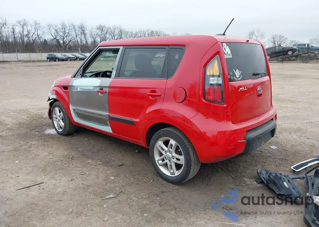 KNDJT2A27B7329148: 44484130