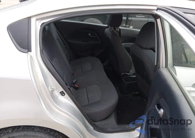 KNADM4A38E6362889: 44484164