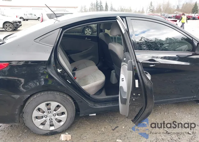 KMHCT4AE1GU054301: 44484188