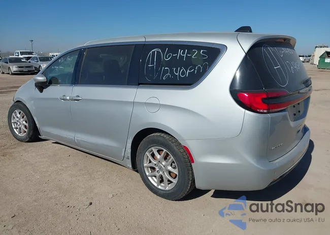 2C4RC1BGXPR613094: 44484220