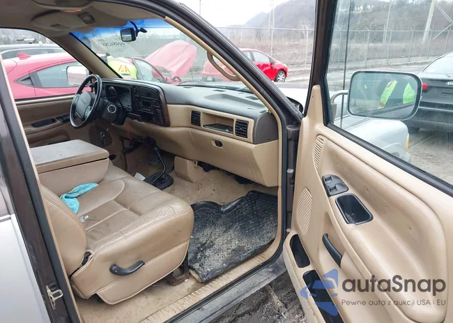 1B7HF16Y7VJ523327: 44484288