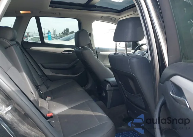 WBAVM1C59FV315329: 44483317