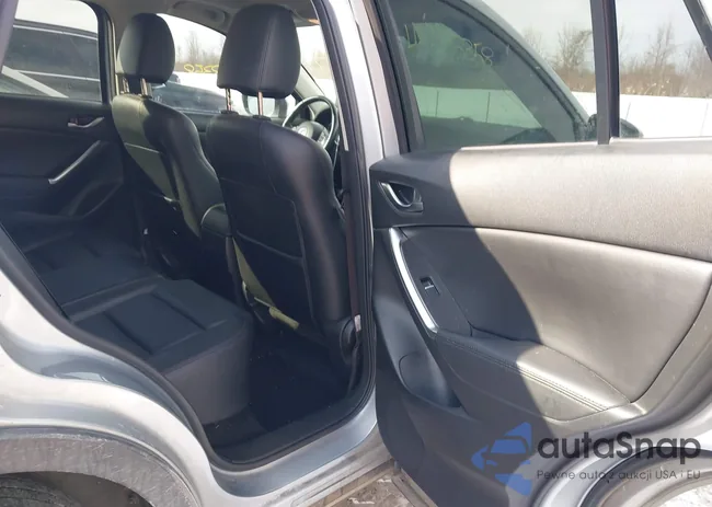 JM3KE2DY7G0686450: 44483358