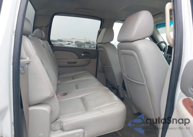 1GTHK23K67F543060: 44483360