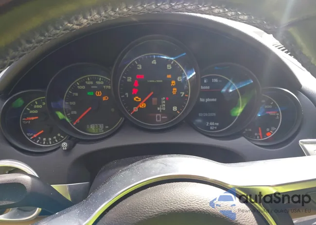 WP1AA2A26HKA89455: 44483412