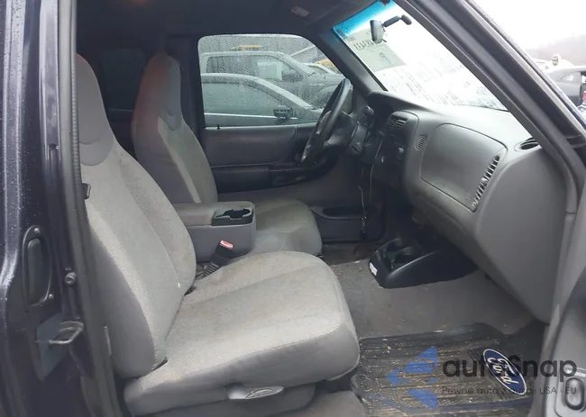 1FTYR44V92PB30357: 44483433