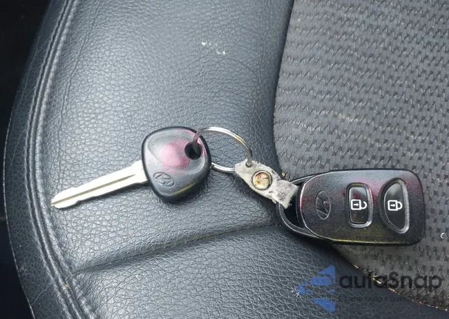 KM8JU3AC3BU223515: 44483488