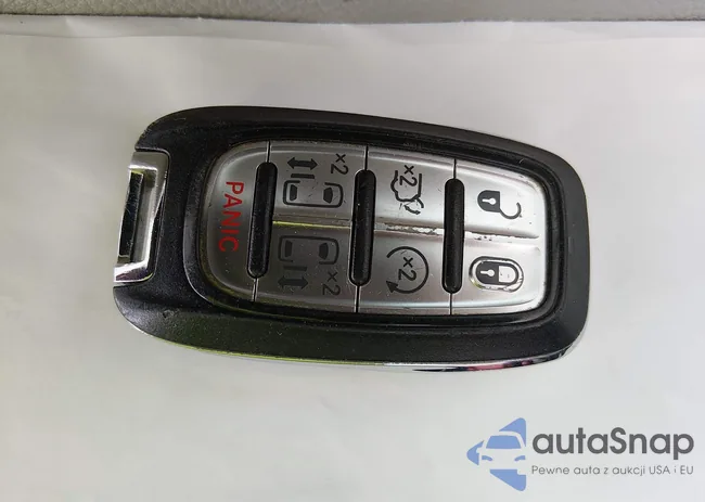 2C4RC1BGXHR668663: 44483493