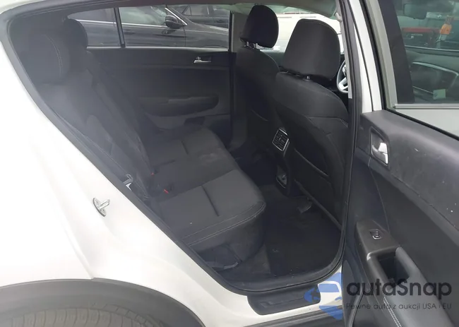 KNDPM3AC9L7825849: 44483593