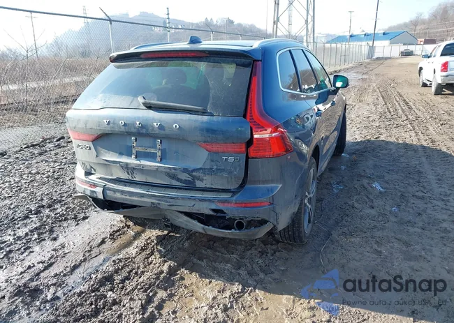 LYV102RK7KB247493: 44483614