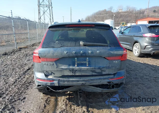 LYV102RK7KB247493: 44483614