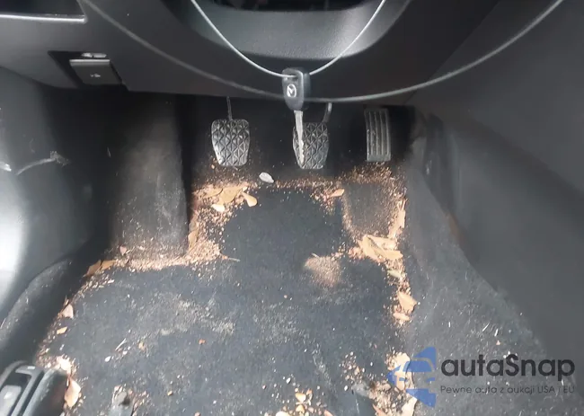 JM1BL1TF4D1833693: 44483648