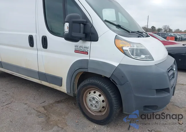 3C6TRVDG9HE537824: 44483667