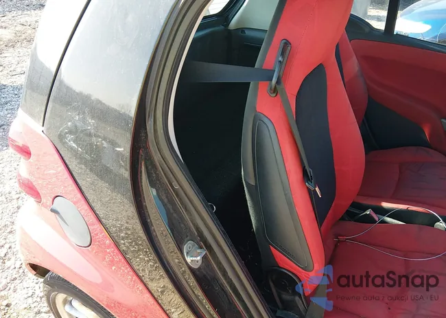 WMEEJ31X89K234163: 44484701