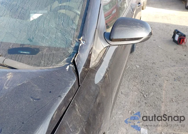 3KPC24A68ME137797: 44484715