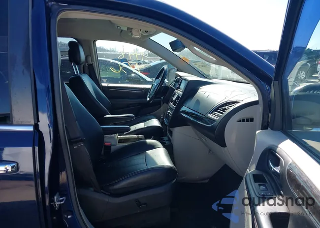 2C4RC1CG3DR778043: 44484736