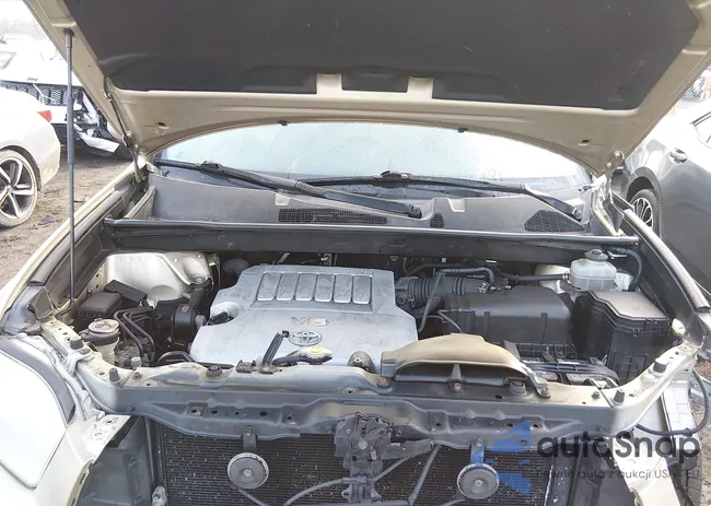 JTEES42A892121465: 44484766