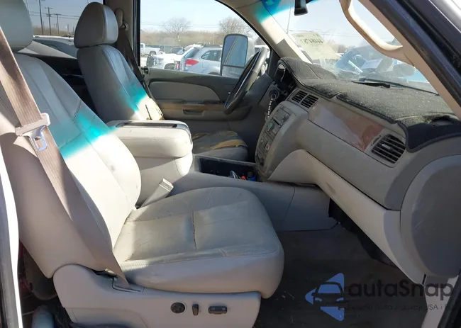 1GTHC23668F144859: 44484787