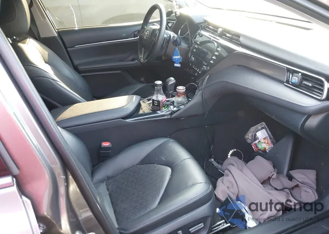 4T1B61HK5KU818057: 44484798