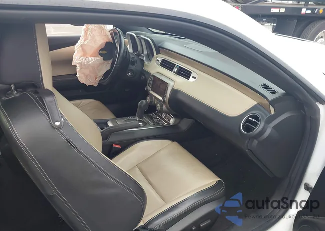 2G1FK1EJ8E9207379: 44484861