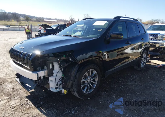 1C4PJLCB1JD596417: 44484943