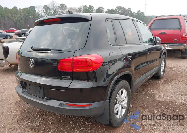 WVGBV3AX1DW586875: 44484947