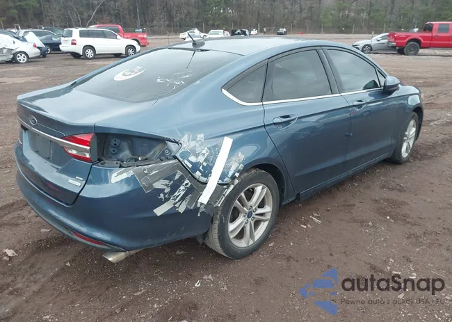 3FA6P0HD8JR227103: 44484960