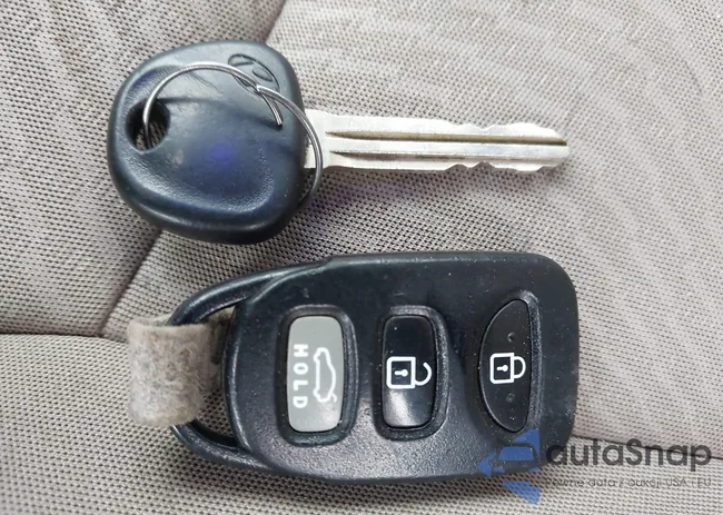 KMHDH4AE8GU545969: 44484972