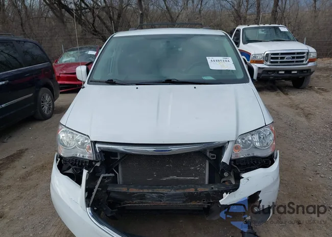 2C4RC1BG8GR289143: 44485104