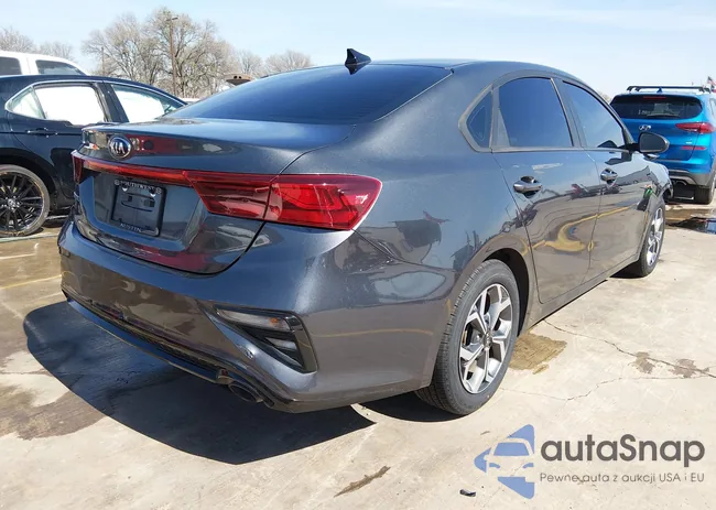 3KPF24AD4ME379918: 44485181