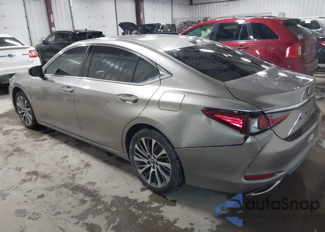 58ABZ1B12KU010099: 44485190