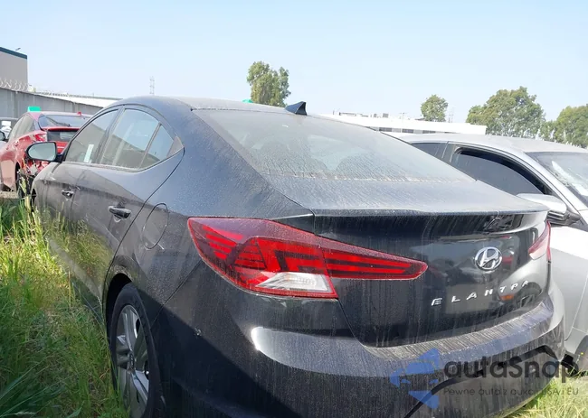 5NPD84LF0KH496697: 44484317