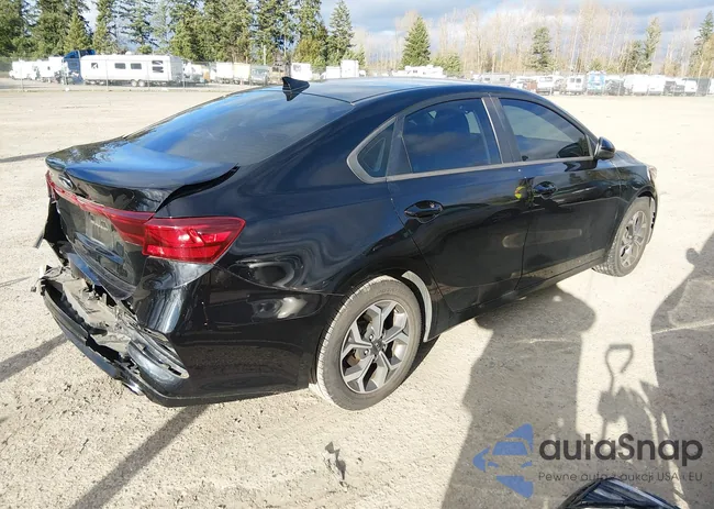 3KPF24AD9KE016835: 44484349