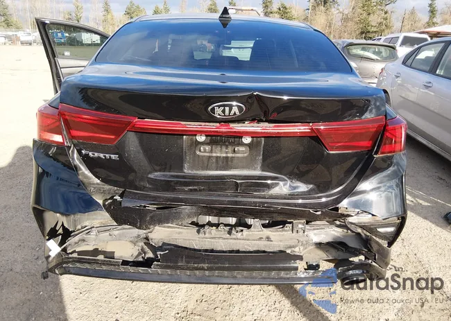 3KPF24AD9KE016835: 44484349