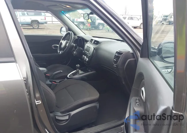 KNDJN2A27J7560835: 44484456