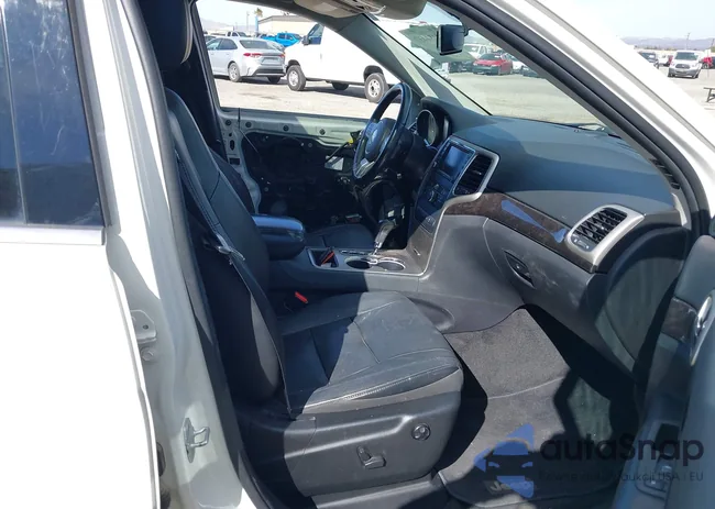 1C4RJEAG0CC354357: 44484457