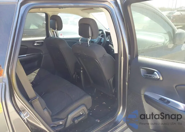 3C4PDCBB0GT157138: 44484496