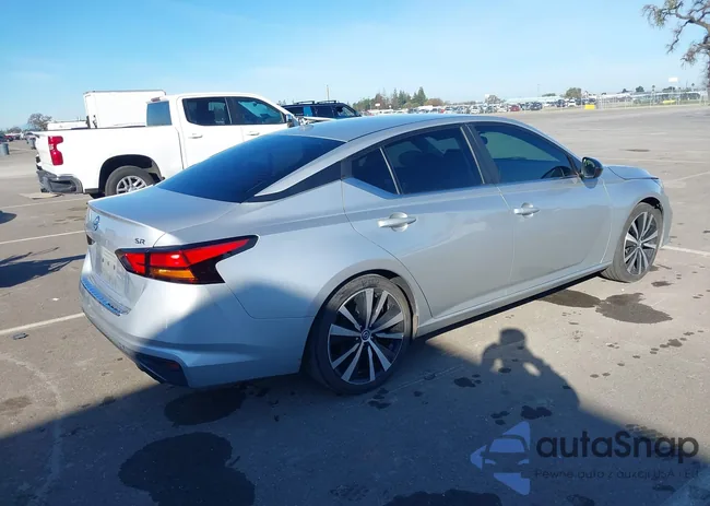 1N4BL4CV3KC128853: 44484501