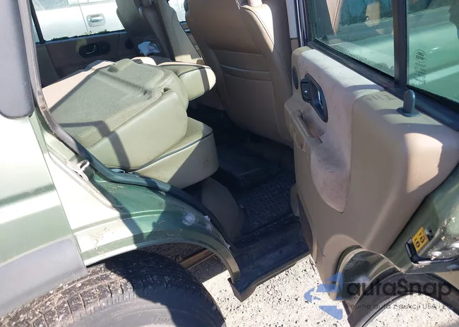 SALTY1541YA258856: 44484530