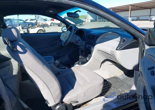 1FAFP4045WF245355: 44484544