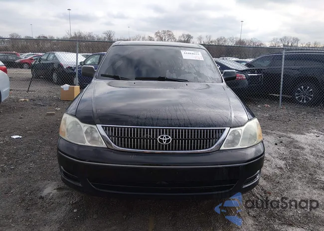 4T1BF28B71U184674: 44484615