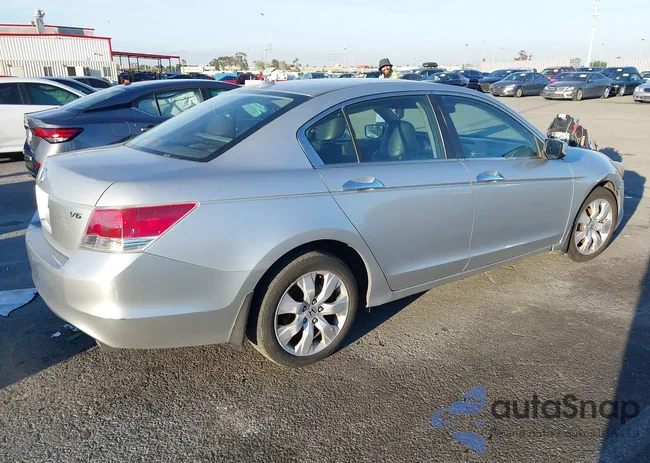 1HGCP3F84AA032292: 44484661