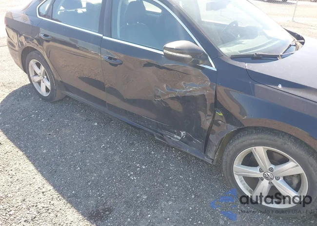 1VWBH7A38CC061647: 44485795