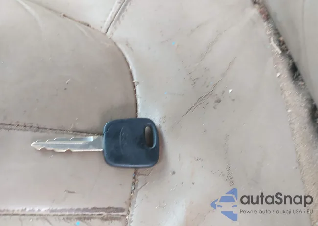 1FMFU18L0YLB42146: 44485834