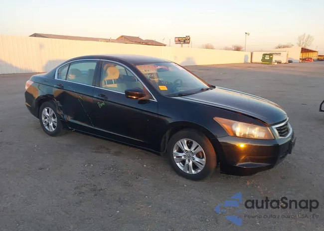 1HGCP264X9A107208: 44485949