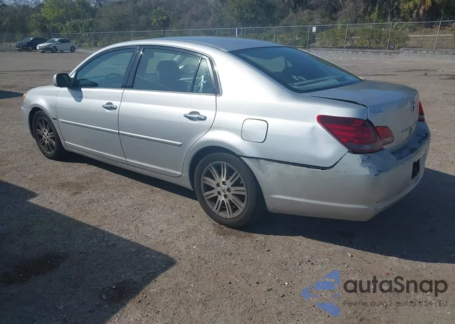 4T1BK36B18U324183: 44485951