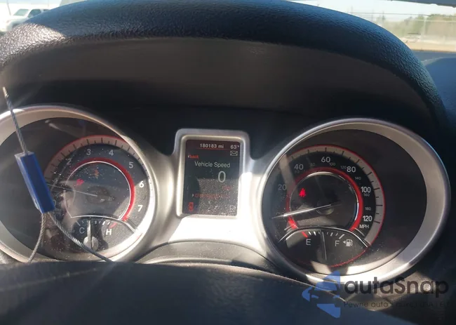 3C4PDCAB3JT490796: 44486181