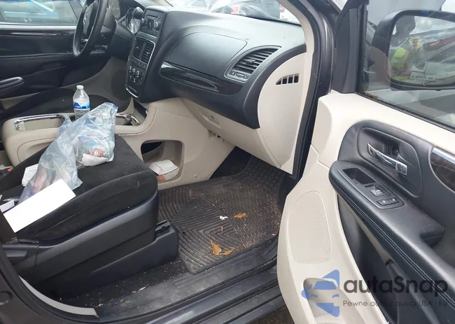 2C4RDGCG2GR313273: 44486209