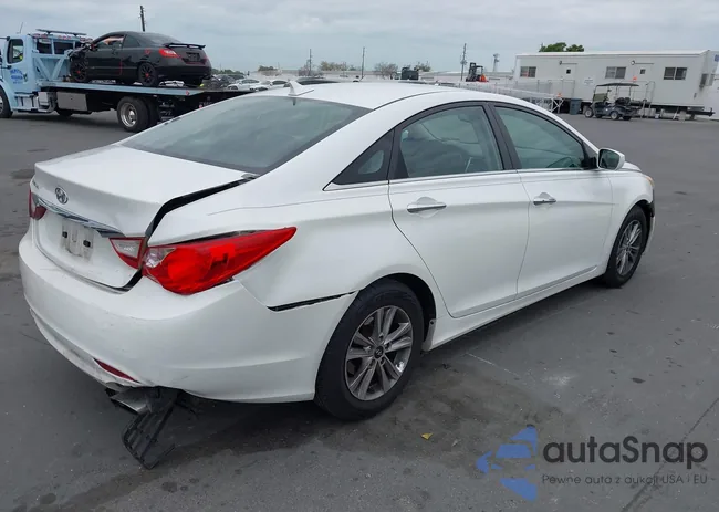 5NPEC4AC2BH301775: 44485295